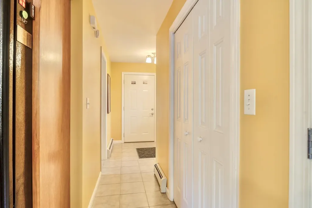 8 Stonewall Lane Saco ME 04072