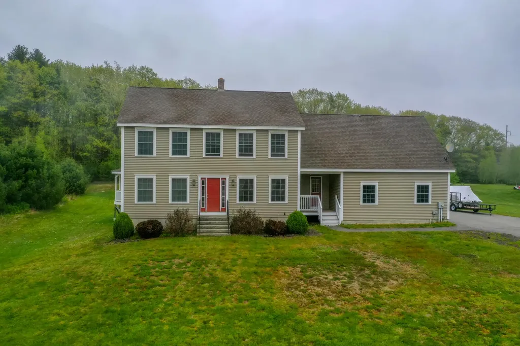 8 Stonewall Lane Saco ME 04072