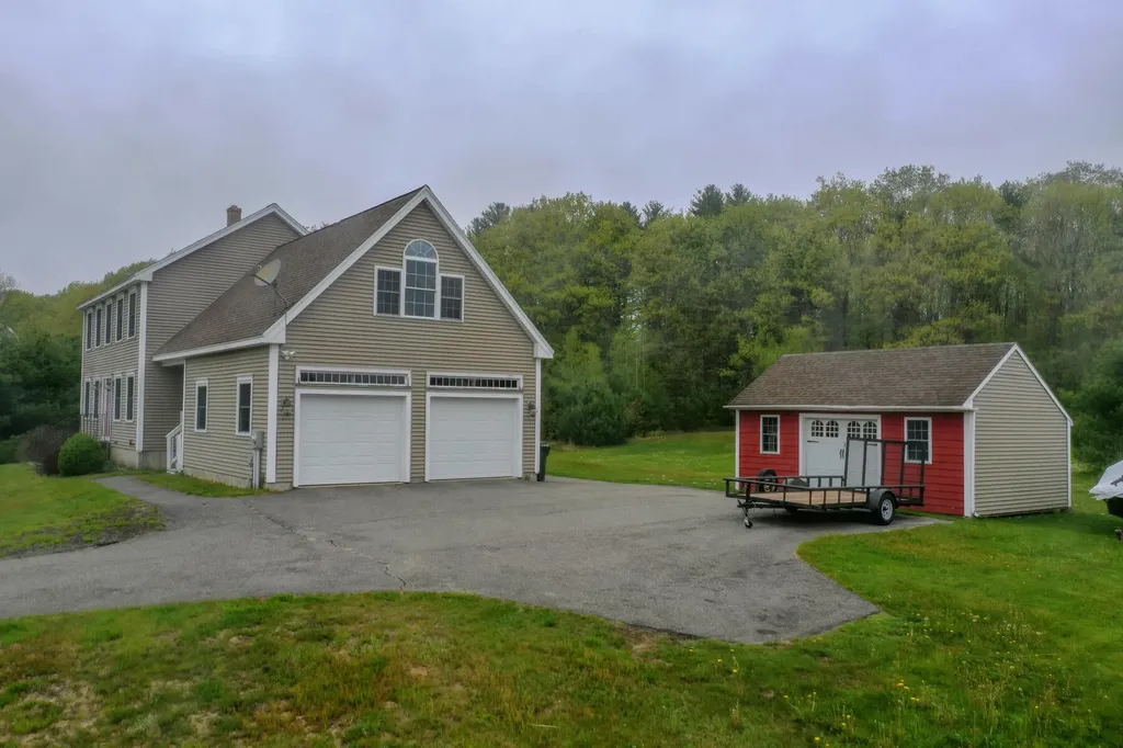 8 Stonewall Lane Saco ME 04072