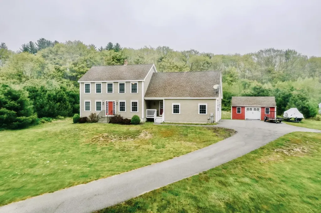 8 Stonewall Lane Saco ME 04072