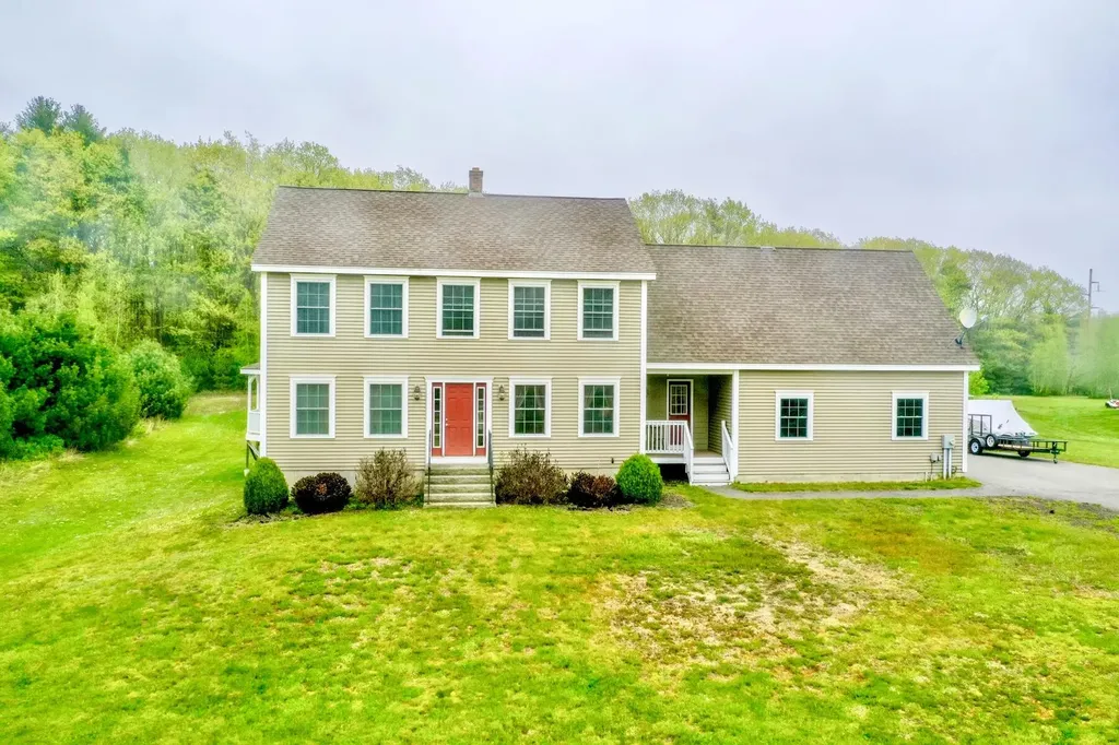 8 Stonewall Lane Saco ME 04072