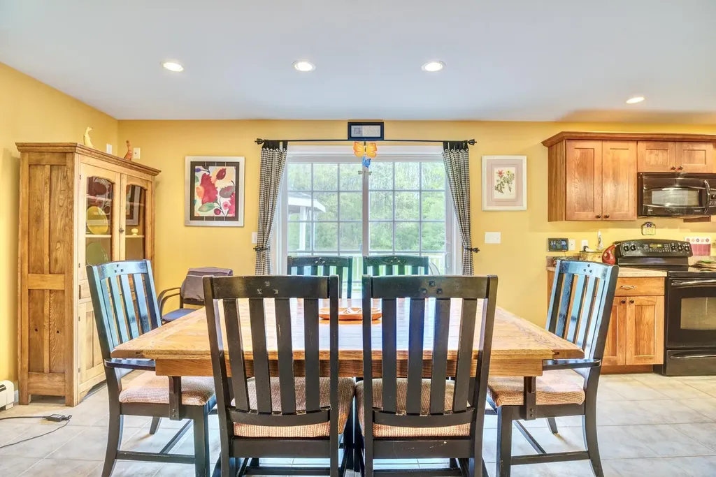 8 Stonewall Lane Saco ME 04072