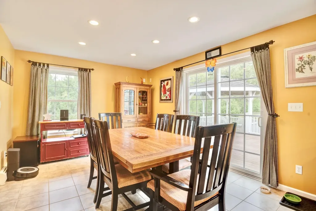 8 Stonewall Lane Saco ME 04072