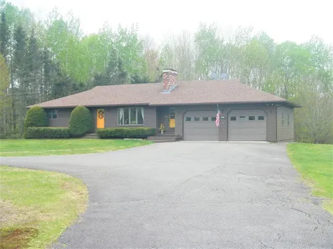251 Phinney Farm Road Lincoln ME 04457