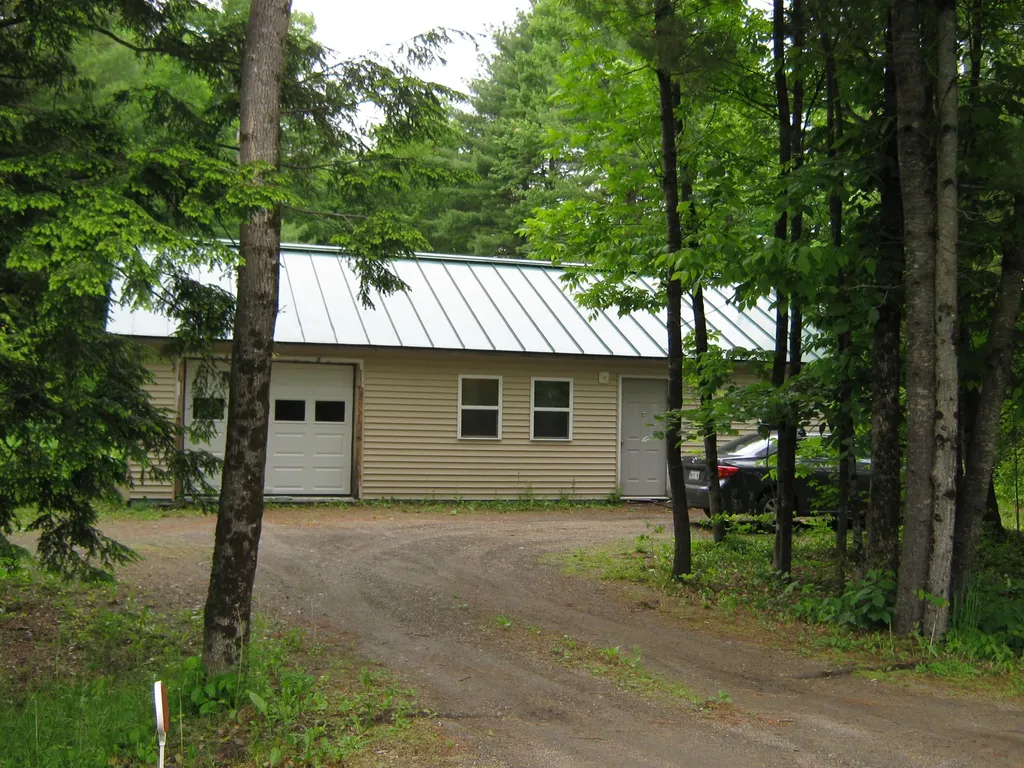 133 Back Road Fairfield ME 04937