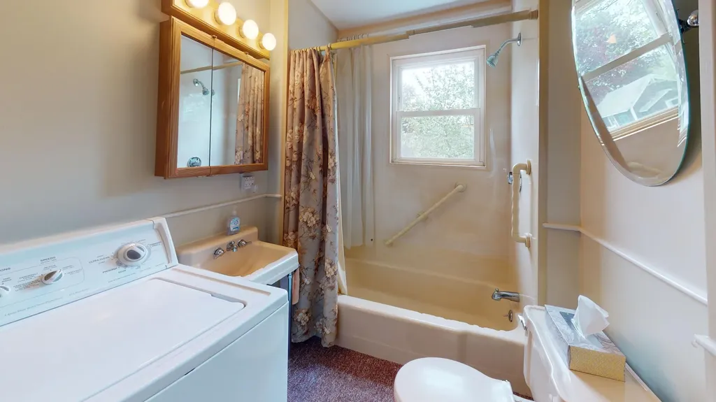 45 Acadia Avenue Lewiston ME 04240