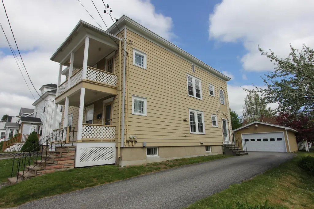 45 Acadia Avenue Lewiston ME 04240