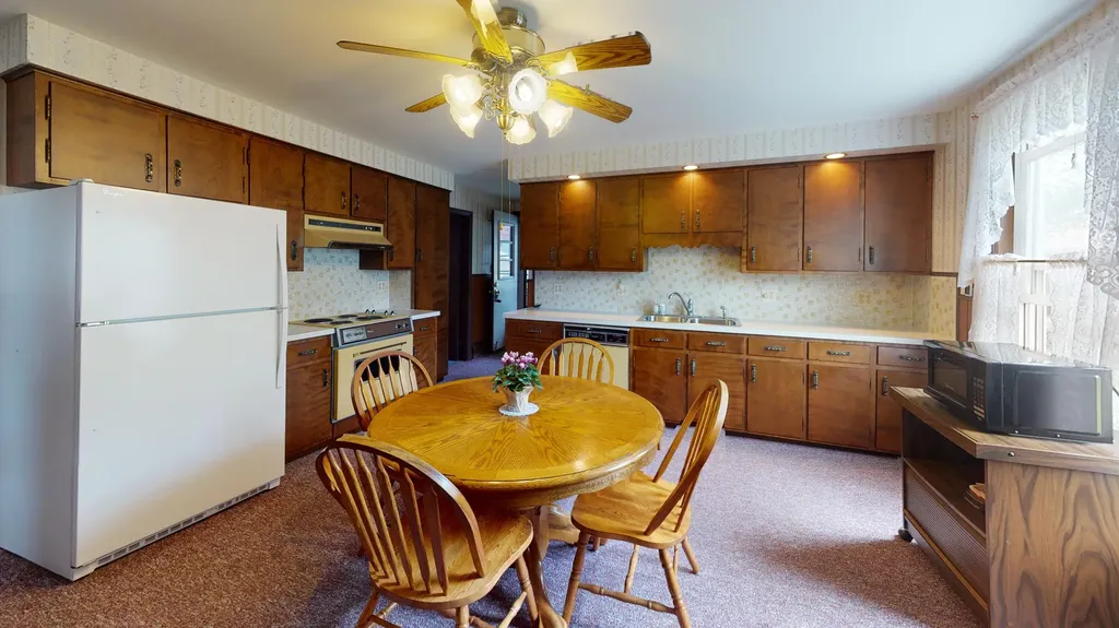 45 Acadia Avenue Lewiston ME 04240