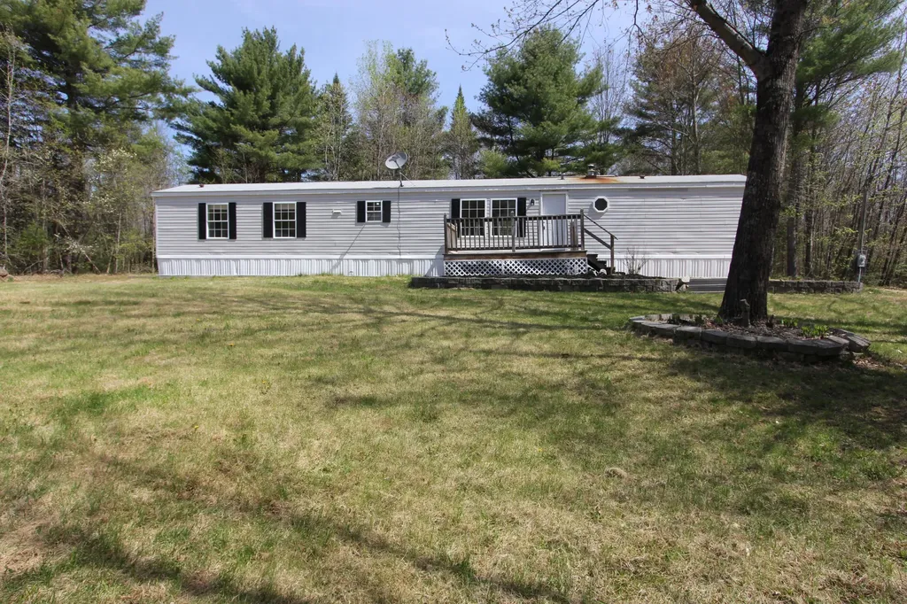 18 Bandit Drive Turner ME 04282