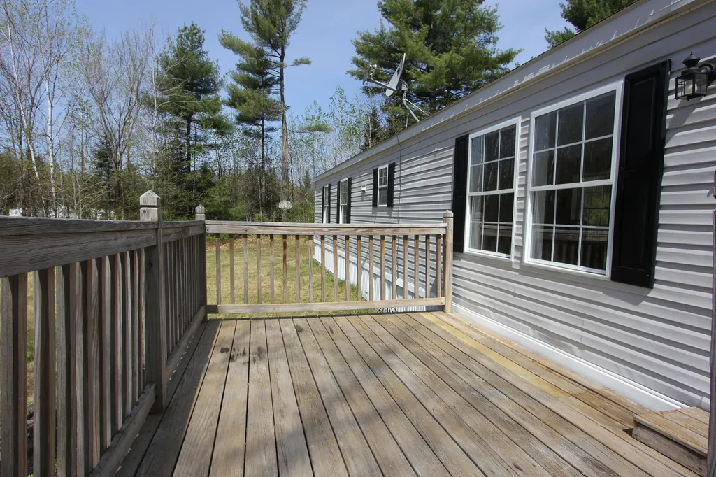 18 Bandit Drive Turner ME 04282