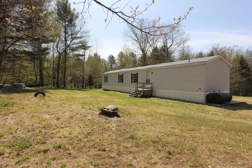 18 Bandit Drive Turner ME 04282