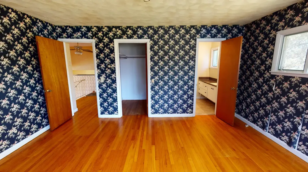 8 Mountainview Drive Orono ME 04473