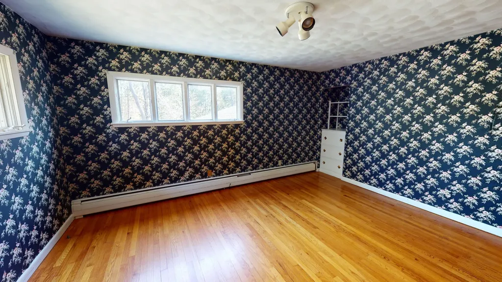 8 Mountainview Drive Orono ME 04473