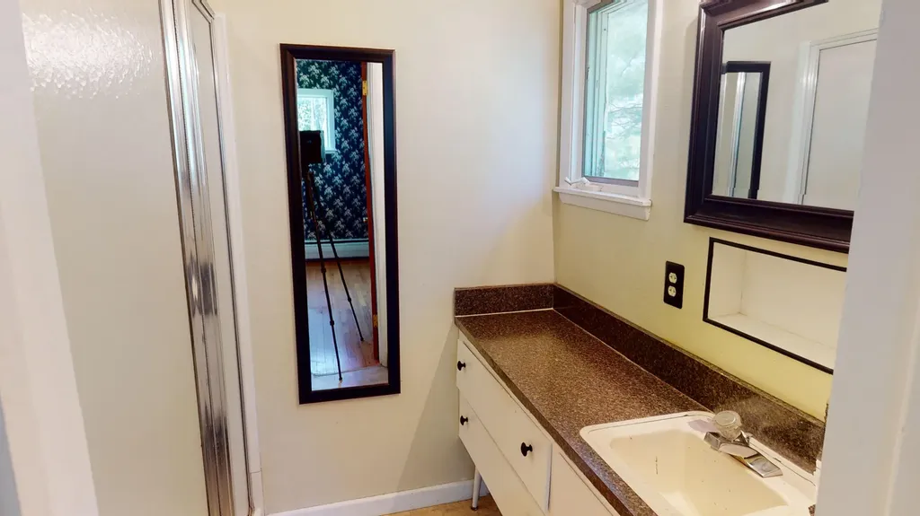 8 Mountainview Drive Orono ME 04473
