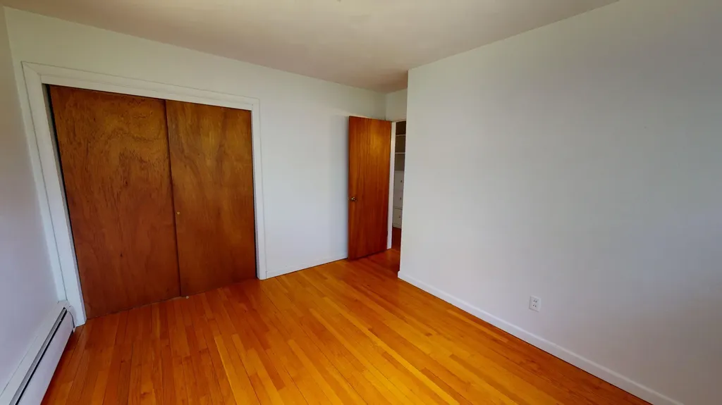 8 Mountainview Drive Orono ME 04473