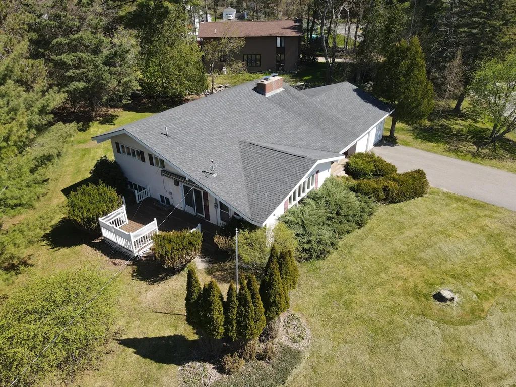 8 Mountainview Drive Orono ME 04473