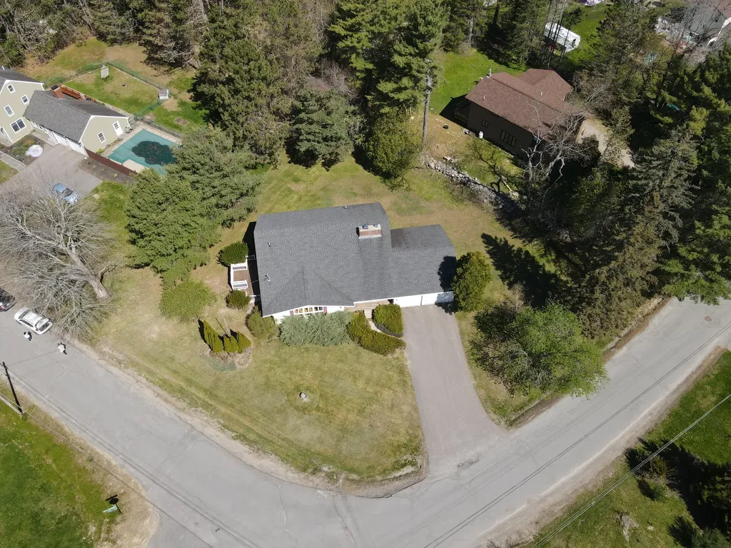 8 Mountainview Drive Orono ME 04473