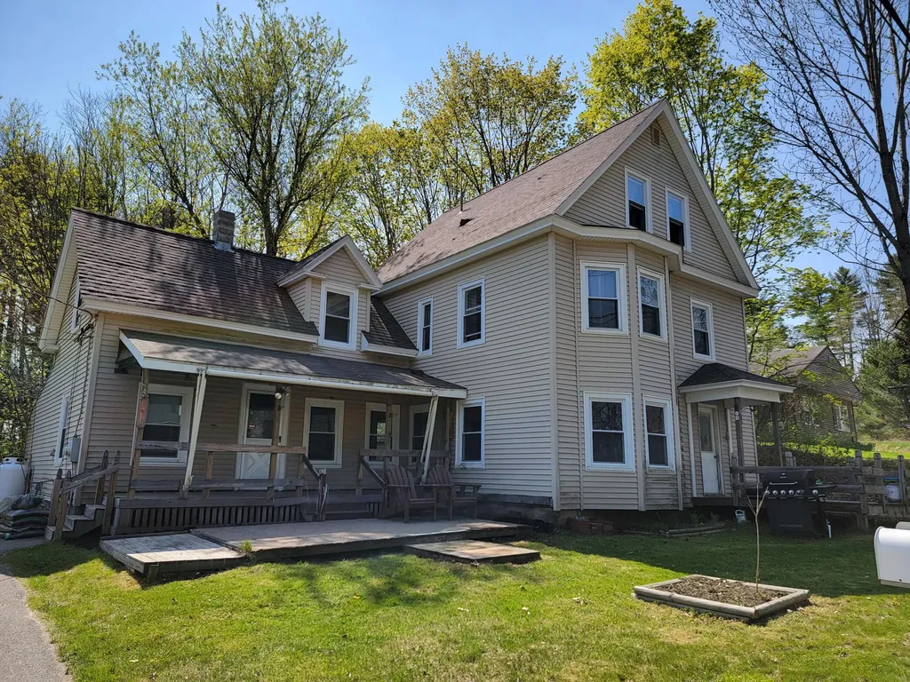 34 Summer Street Oakland ME 04963
