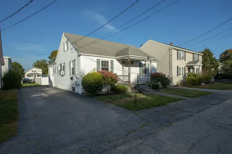 11 Belmont Avenue Biddeford ME 04005