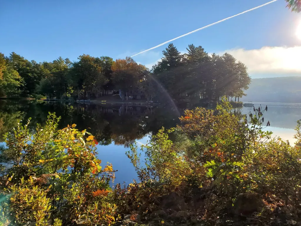42 Swans Road Raymond ME 04071