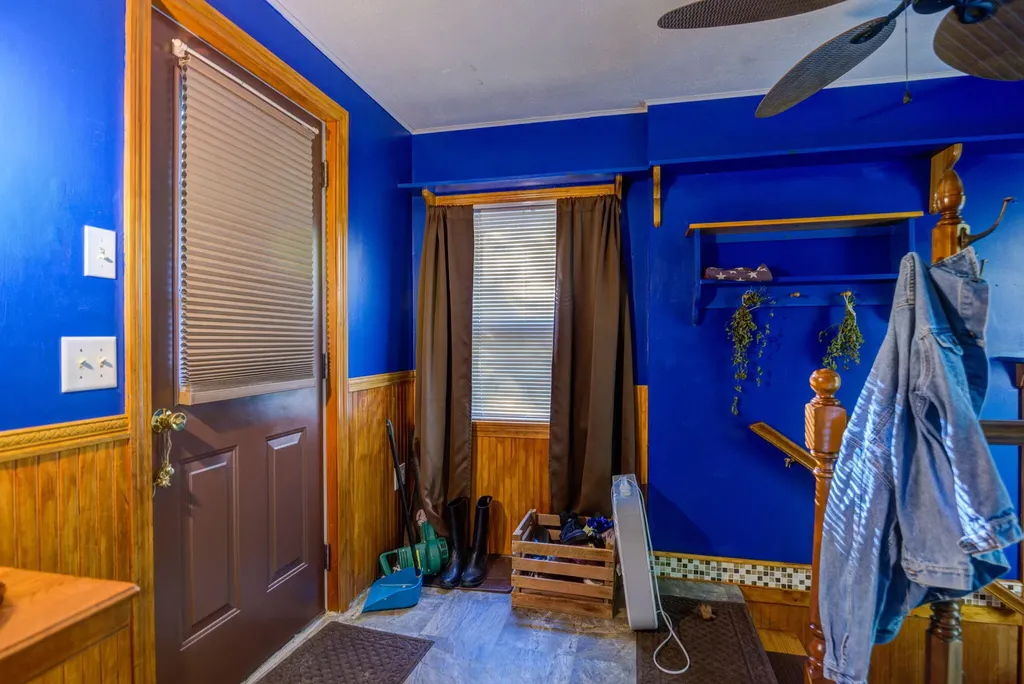 42 Swans Road Raymond ME 04071