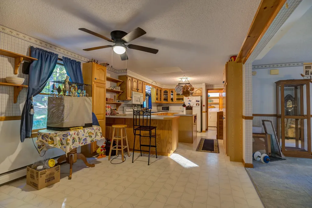 42 Swans Road Raymond ME 04071
