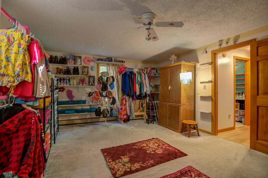 42 Swans Road Raymond ME 04071