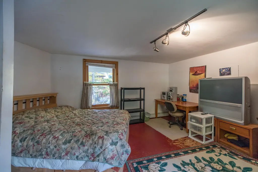 233 Beach Way Hartford ME 04220