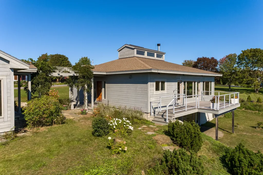 189 Allen Point Road Harpswell ME 04079