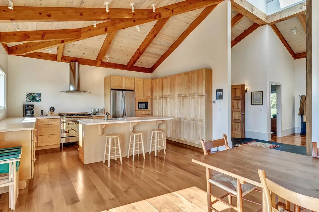 189 Allen Point Road Harpswell ME 04079