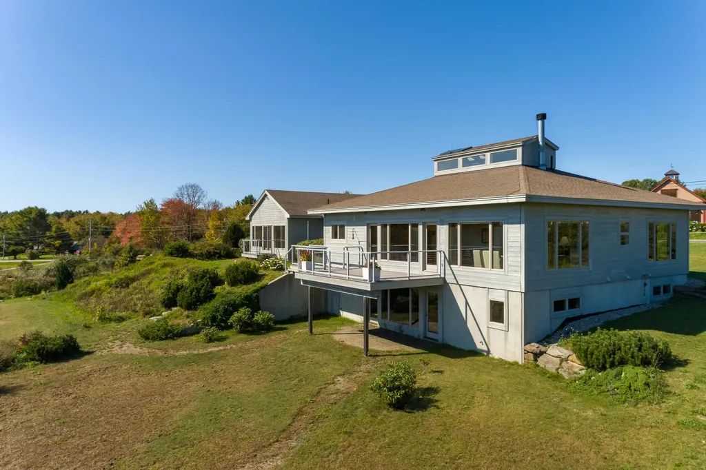189 Allen Point Road Harpswell ME 04079