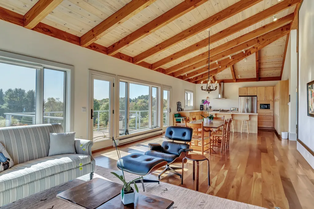 189 Allen Point Road Harpswell ME 04079