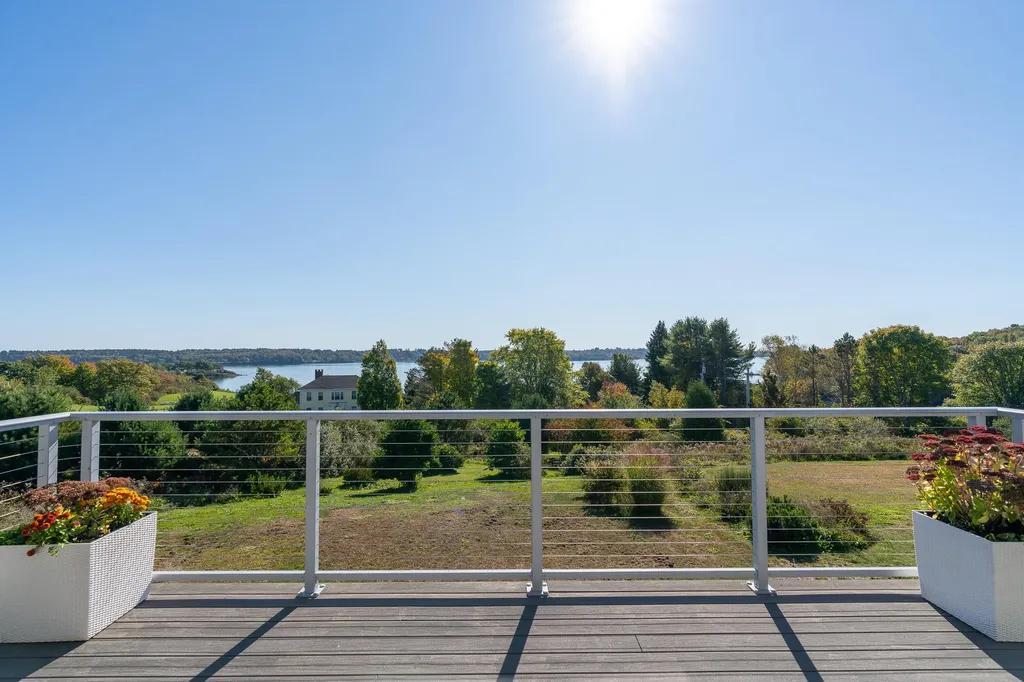 189 Allen Point Road Harpswell ME 04079