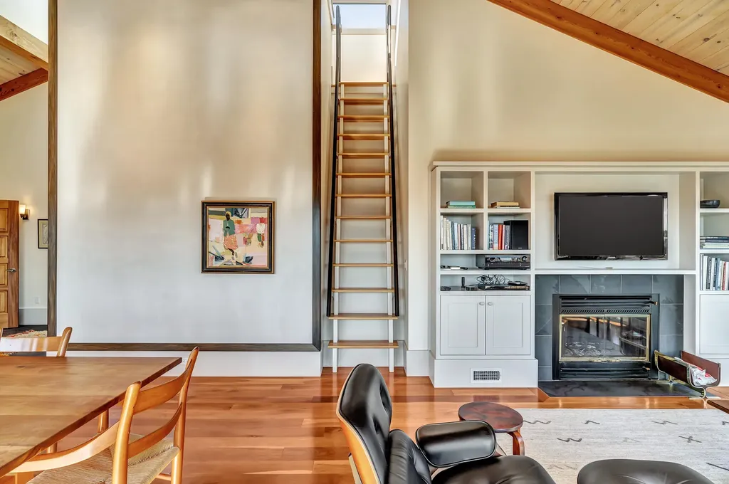189 Allen Point Road Harpswell ME 04079