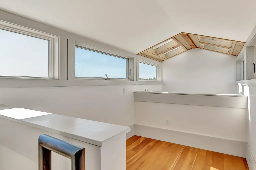 189 Allen Point Road Harpswell ME 04079