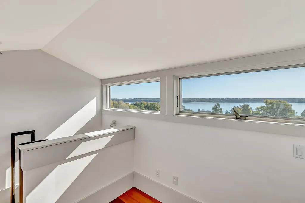 189 Allen Point Road Harpswell ME 04079