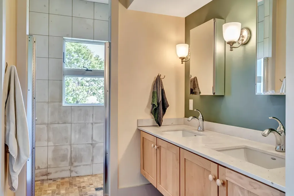 189 Allen Point Road Harpswell ME 04079