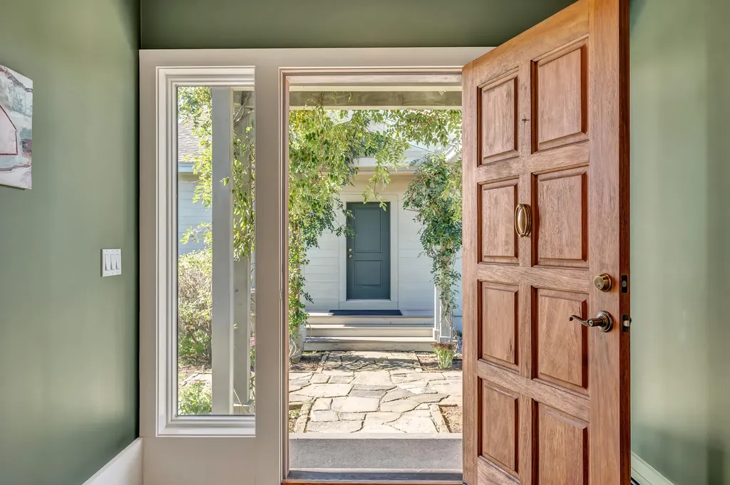 189 Allen Point Road Harpswell ME 04079