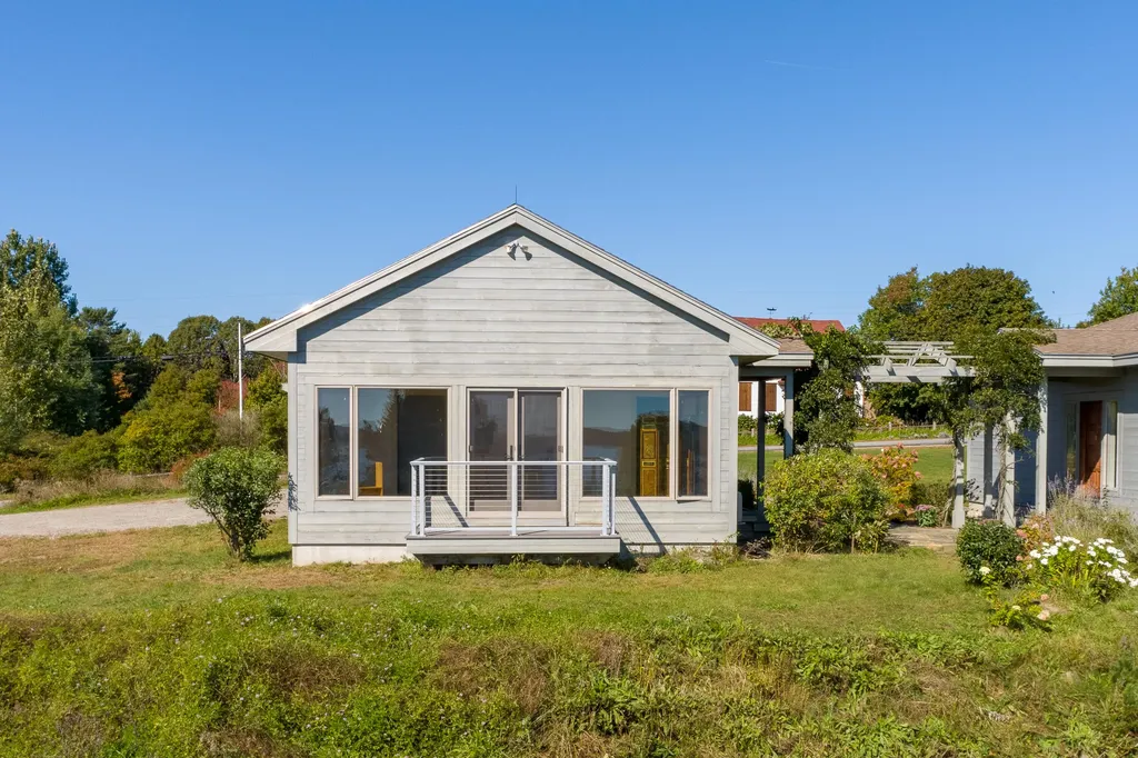 189 Allen Point Road Harpswell ME 04079
