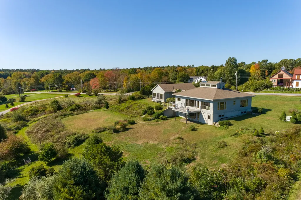 189 Allen Point Road Harpswell ME 04079