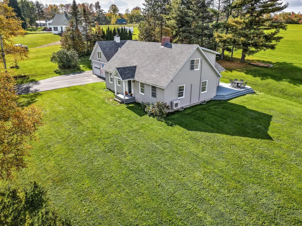 351 Quaker Hill Road Unity ME 04988