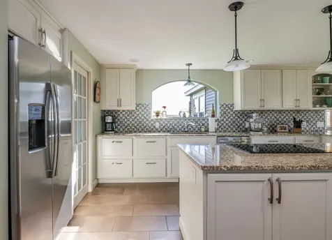 9 Apple Grove Topsham ME 04086