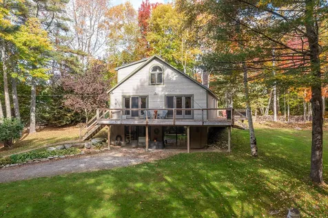 10 Curtis Lane Rockport ME 04856
