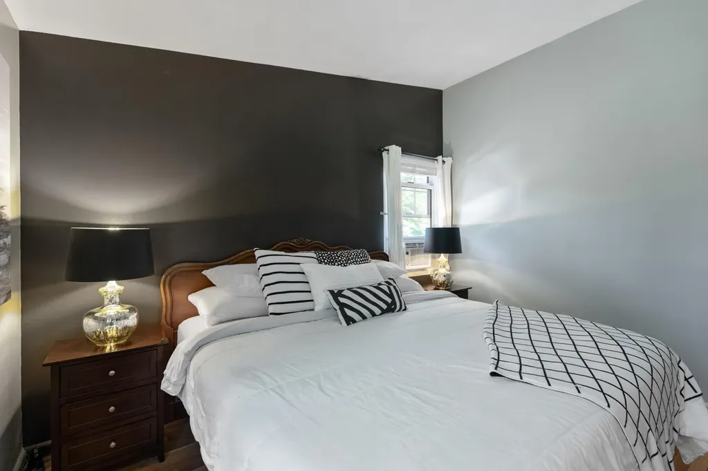 2 Patricia Road Brunswick ME 04011