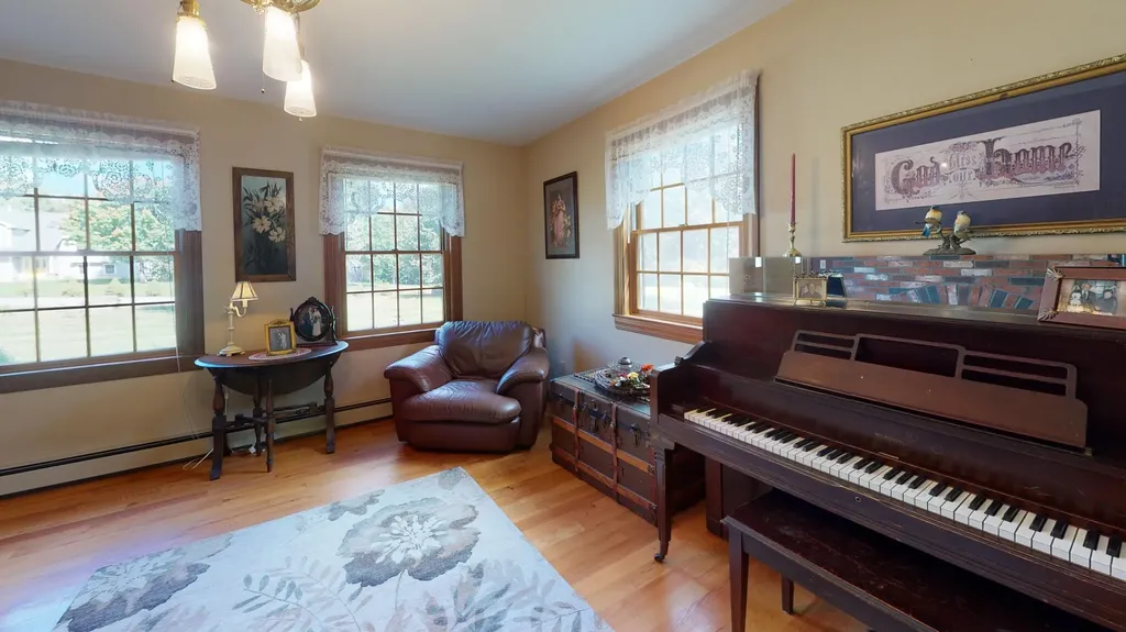49 Fawn Lane Greene ME 04236