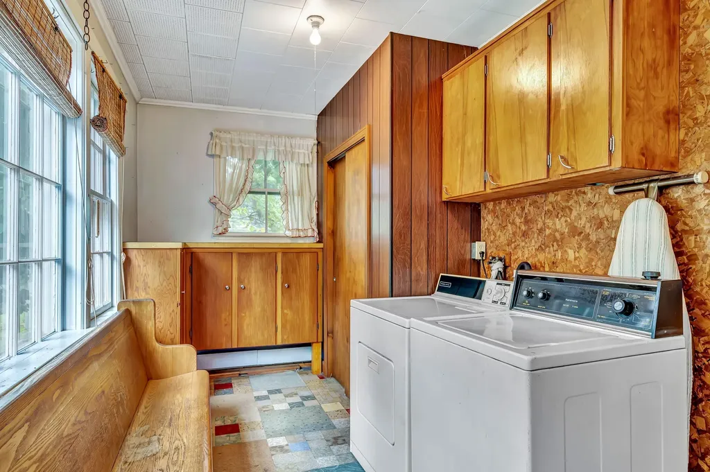1878 Washington Avenue Portland ME 04103