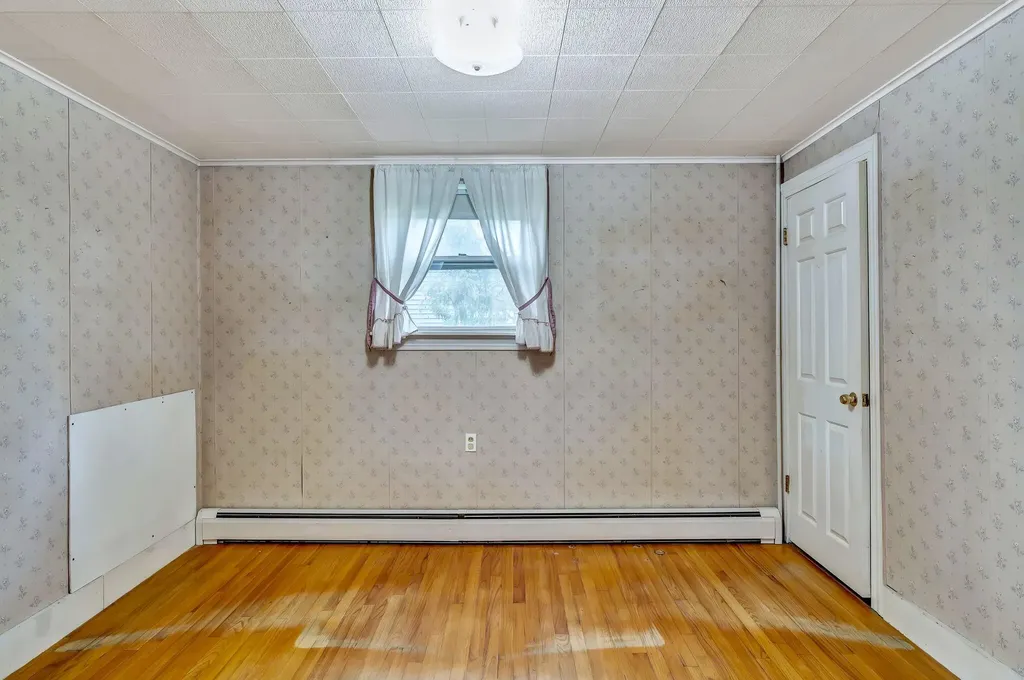 1878 Washington Avenue Portland ME 04103