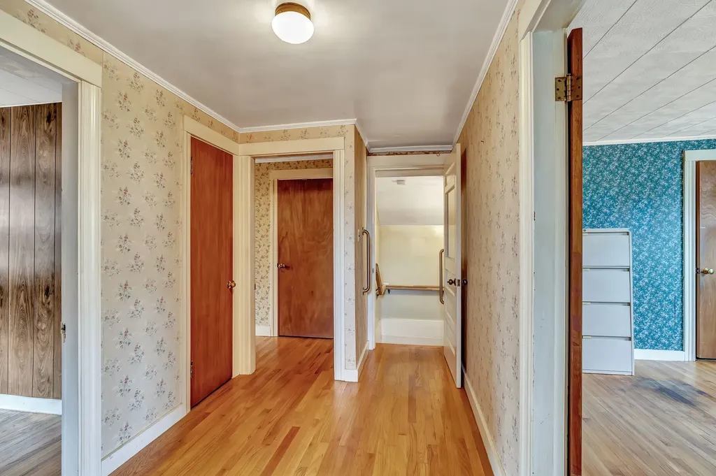 1878 Washington Avenue Portland ME 04103