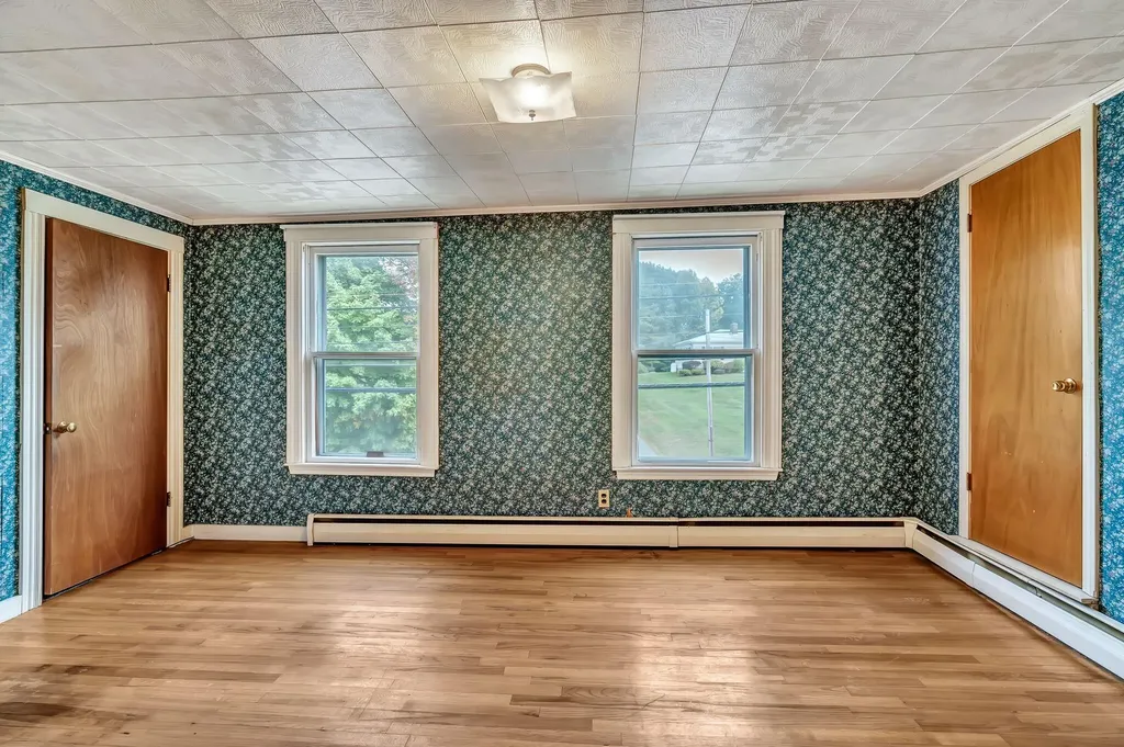 1878 Washington Avenue Portland ME 04103