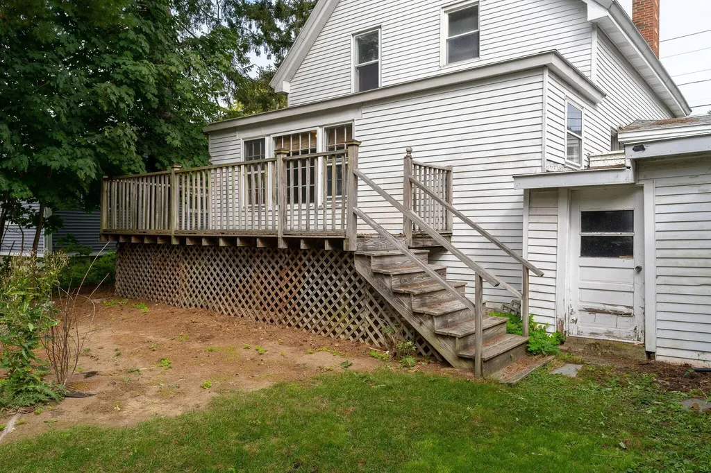 1878 Washington Avenue Portland ME 04103